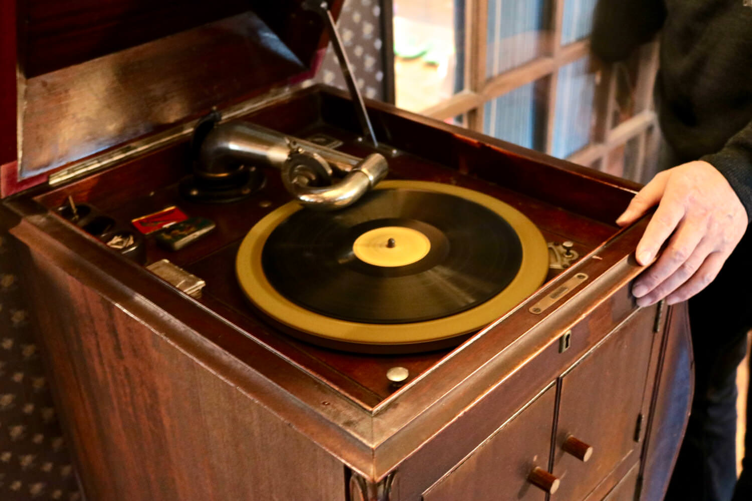 Old record player at cafe place