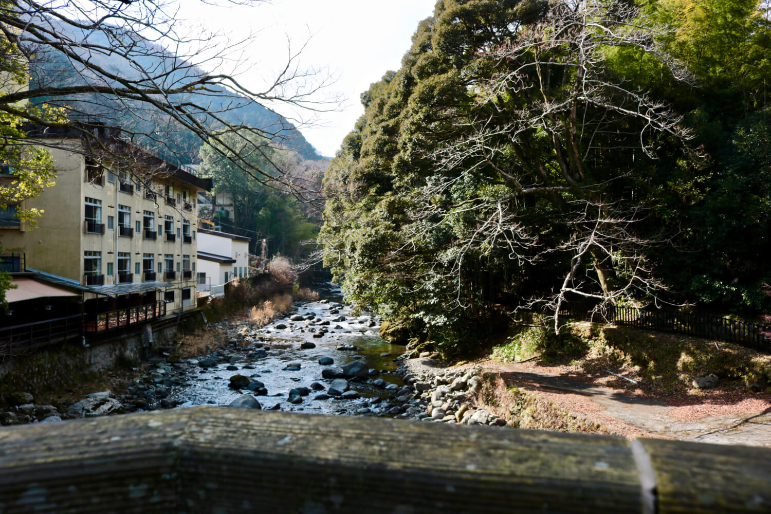 Nekko-gawa River as seen from the Yumichi