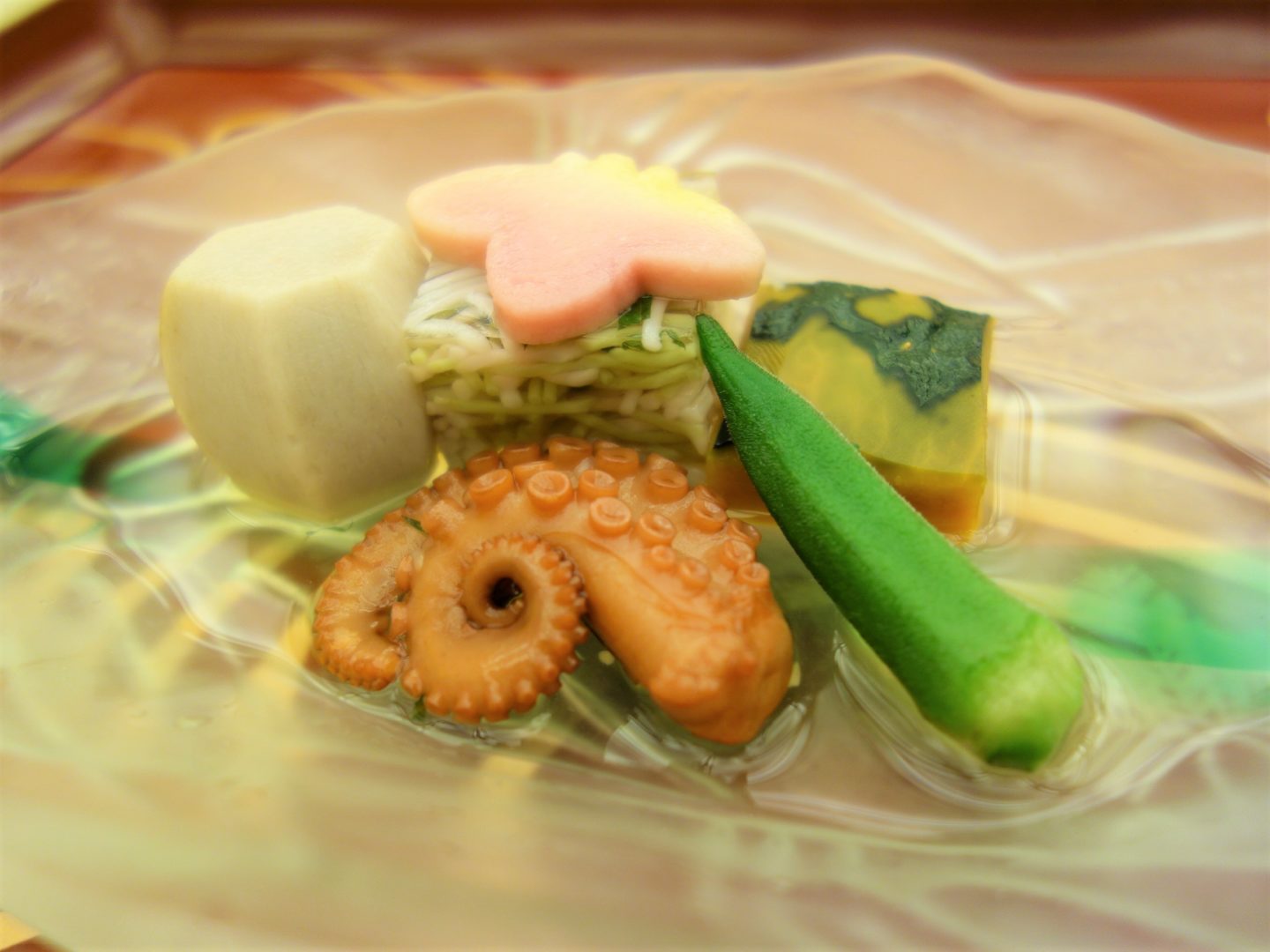 "Somen yose" (somen noodles jelly) with "nimono" (simmered dish)